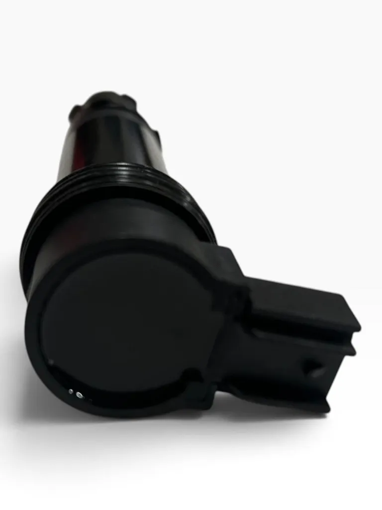 F6T570-2.webp